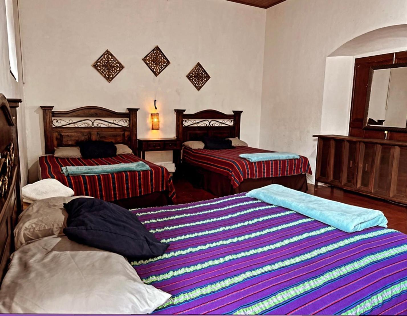 El Extranjero Hostal Antigua Exterior photo